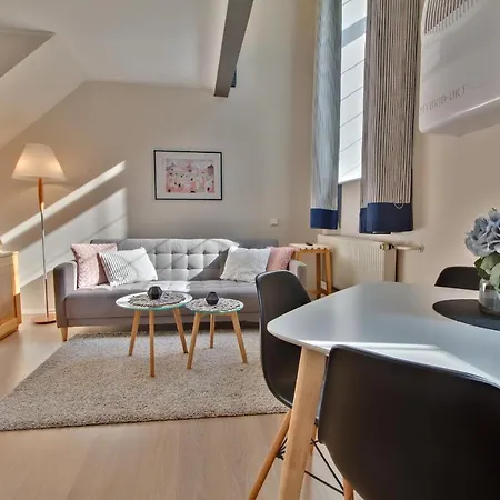 Daily - Two Floor Apartment